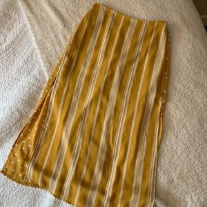 Yellow Newport spring midi skirt